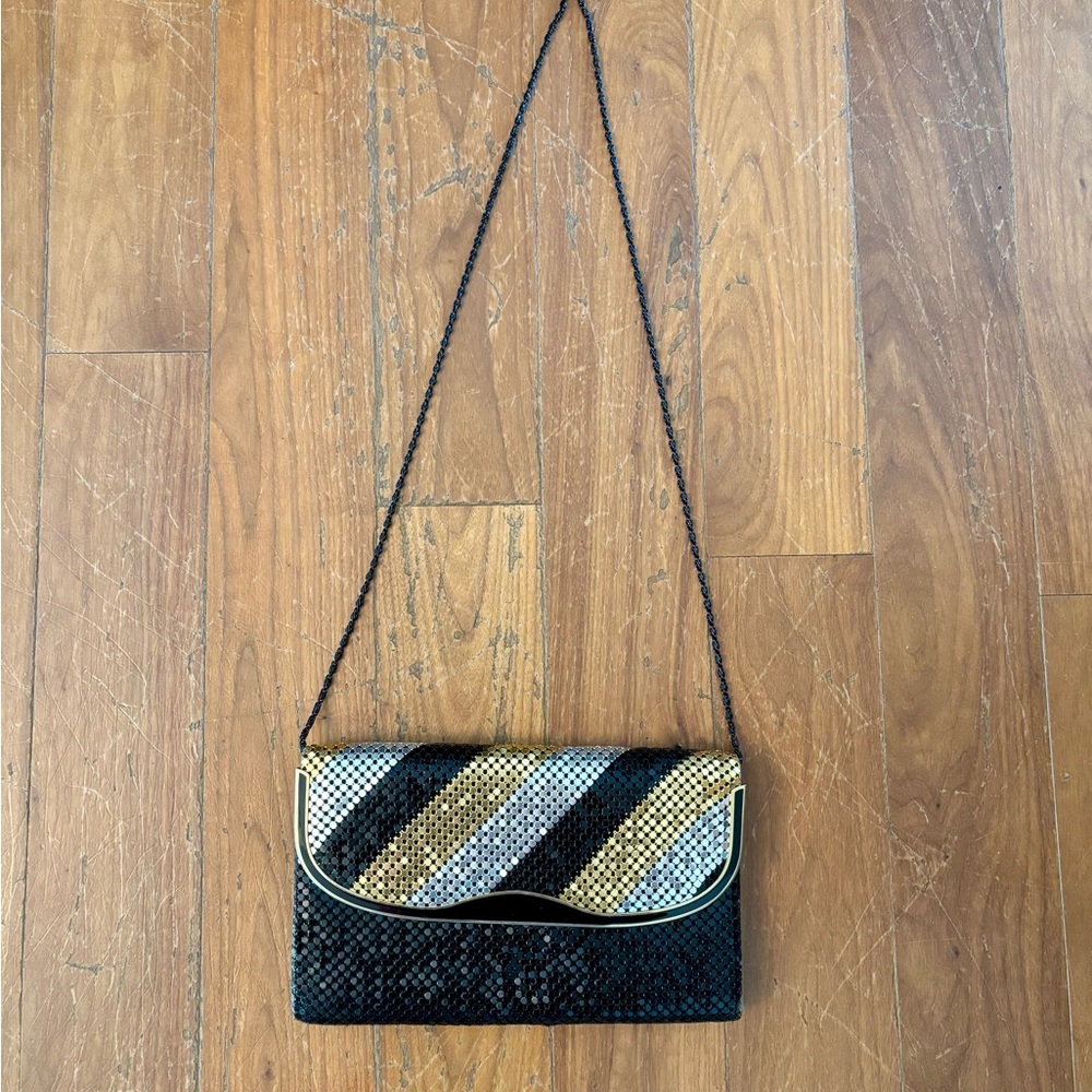 Y & S Vintage - Elegant Black and Gold metal Clutch